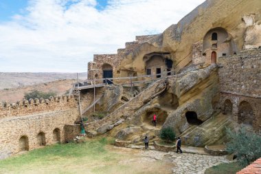 Doğu Georgia 'dan David Gareja' nın manastır kompleksinin manzarası. Seyahat