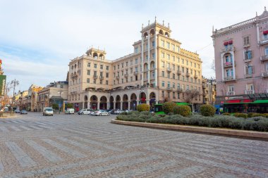 Tiflis, Gürcistan - 18 Şubat 2023: Agmashenebeli Bulvarı tarihi Tiflis şehrinin ana caddelerinden biridir.