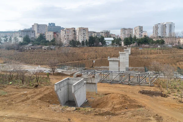 Construcción Puente Peatonal Tiflis Nuevo Parque Exterior — Foto de Stock
