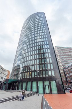 Dortmund, Almanya - 05 Ocak 2023: Şehirdeki tüm modern gökdelenler. Dotrmund, mimarlık.