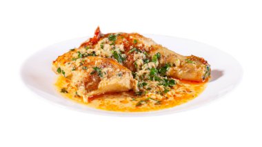 Shkmeruli, beyaz tabaktaki sarımsak soslu geleneksel Gürcistan tavuğudur. Yiyecek.