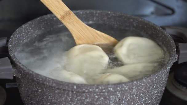 Handmade Khinkali Saucepan Boiling Water Domestic Kitchen Traditional Georgian Food — Stock Video