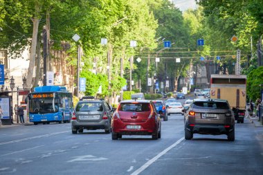 Tiflis, Gürcistan - 28 Nisan 2024: Shota Rustaveli Caddesi, Tiflis, başkent Georgia