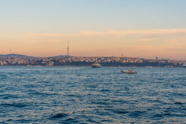 Boğaz 'ın güzel manzarası. İstanbul 'a seyahat