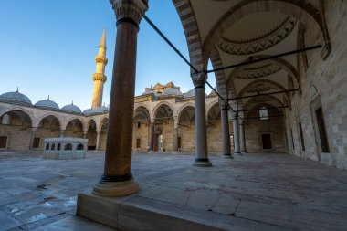 Sultan Süleyman Camii 'nin içi. Din