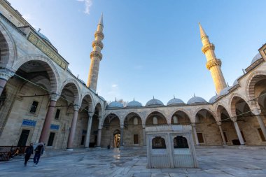 Sultan Süleyman Camii 'nin içi. Din