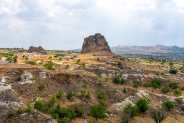 Kapadokya 'daki volkanik kaya oluşumları antik Hıristiyanların ikamet ettikleri yer. Seyahat