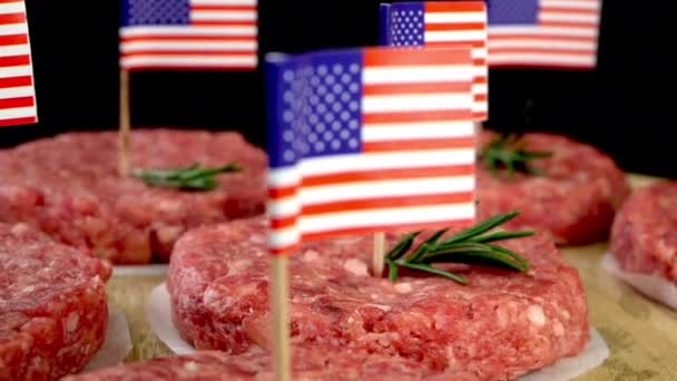 Fresh Raw Mince Beef Burger Cutlets American Flag Rosemary Sprigs — Αρχείο Βίντεο