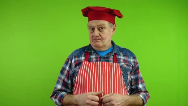 Verärgerter Koch Roter Schürze Sagt Nein Dementiert Mit Daumendrücken Reife — Stockvideo