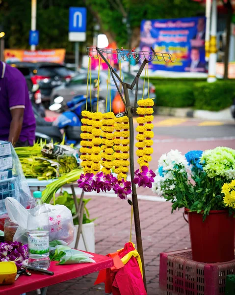 Indische Bunte Blumengirlanden Zum Verkauf Während Des Deepavali Oder Diwali — Stockfoto