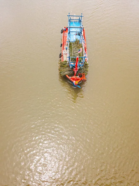 Top View Boat Moving Leaves River — Stock Photo, Image