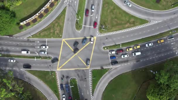 Selangor Malaysia Maret 2023 Persimpangan Lalu Lintas Dengan Mobil Yang — Stok Video