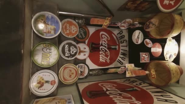 Perak Malaysia Oct 2022 Collections Beverage Momentos Dated 1950S Vertical — Stock Video
