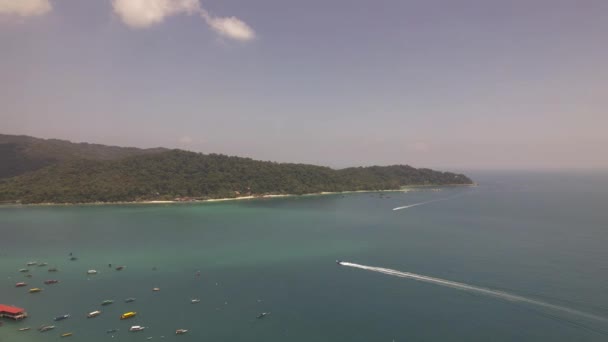 Barcos Vista Aérea Movimiento Isla Perhentian Terengganu Malasia — Vídeos de Stock