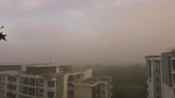 Bangi Malásia Janeiro 2024 Calendário Uma Manhã Enevoada Com Nuvens — Vídeo de Stock