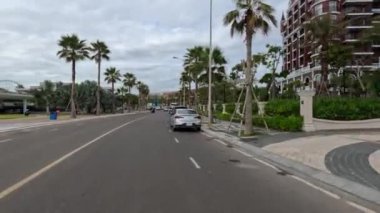 Phan Thiet, Vietnam 'daki Novaworld denizinin yanındaki yeni modern lunapark. Yüksek kalite 4k görüntü