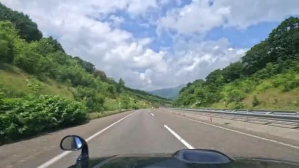 Pov Jazda Japońskiej Autostradzie Słoneczny Widok Samochodu Hokkaido Wysokiej Jakości — Wideo stockowe
