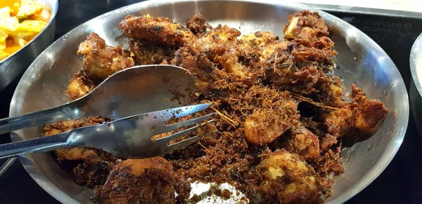 Ayam Goreng Rempah Tradizionale Pollo Fritto Giavanese Cotto Sulla Padella — Foto Stock