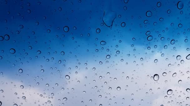 Water Droplets Perspective Glass Surface Blue Sky Good Multimedia Content — Stock Video