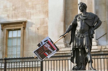 Londra, Birleşik Krallık, 18 Mart 2006, Londra halkı Irak savaşı sırasında protesto ve gösteri yaptı.