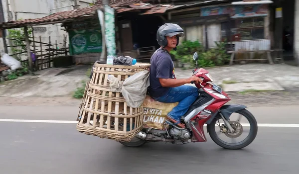 Motorbike Riding Asia One Goods Transportation Method Being Used Transport — Stock Photo, Image