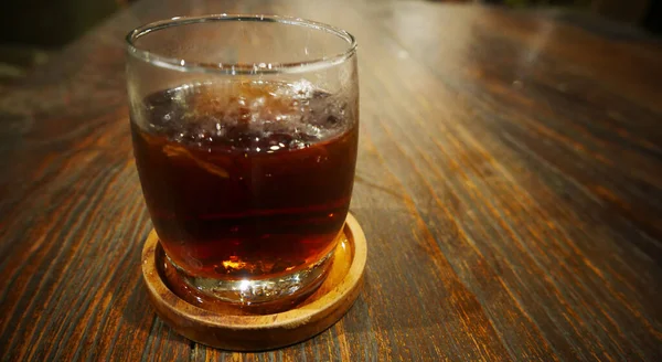 Transparente Gläser Mit Süßen Getränken Inneren Mit Cola Drink Mit — Stockfoto