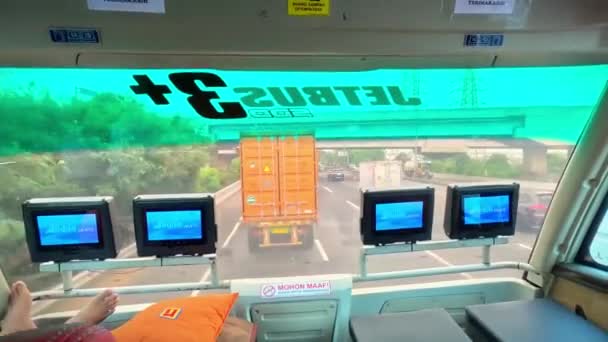 Jakarta Indonézia Október 2019 Különböző Intercity Autóbusz Közlekedés Java Sziget — Stock videók