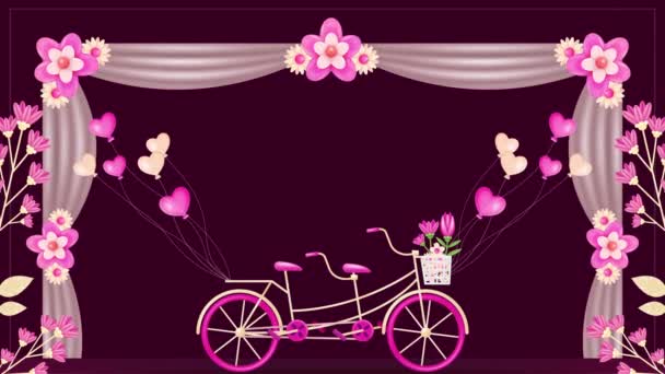 結婚式の招待状 ハートバルーン ピンクの花のフレームと暗い赤の背景に結婚式の布のアーチとダブルカップル自転車のアニメーション — ストック動画