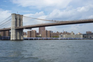 Brooklyn Köprüsü, New York Şehri.