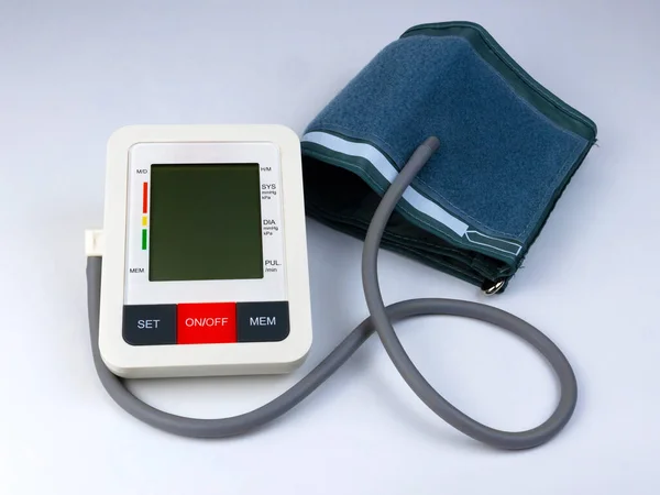 Elektronisk Fristående Blodtrycksmätare Med Manschett — Stockfoto