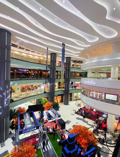 印度尼西亚雅加达 2023年4月13日 印度尼西亚雅加达购物中心的气氛 — 图库照片