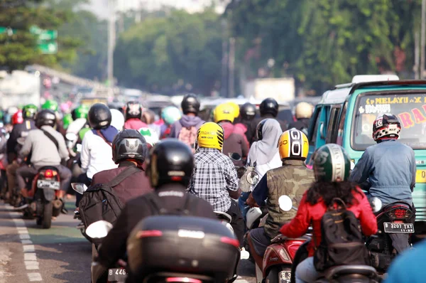 Jacarta Indonésia Maio 2023 Tráfego Movimentado Com Veículos Caóticos Embaralhando — Fotografia de Stock