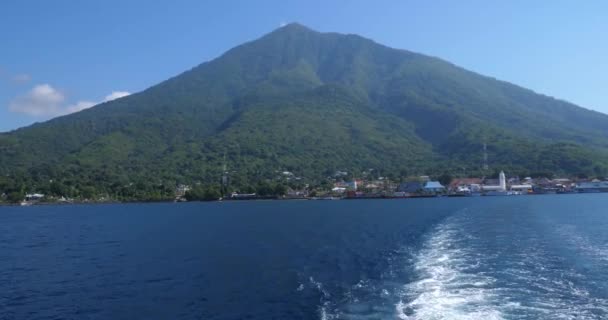 Maumere Indonesia May 2023 Міжострівний Пором Індонезії Плаває Порту Ларантука — стокове відео