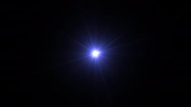 4K döngü merkezi yanıp sönen golw mavi optik lens siyah arkaplan üzerinde shin animasyon sanatı ekran projesi örtüsü. Işıklandırma lamba ışınları proje ekran örtüsü için dinamik parlak video görüntüleri efekti