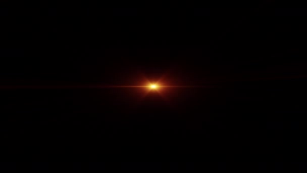 ループセンター回転ちらつきゴールドオレンジスター太陽の光レンズは プロジェクト画面のオーバーレイのための黒の背景に光沢のあるアニメーションアートをフレアします — ストック動画