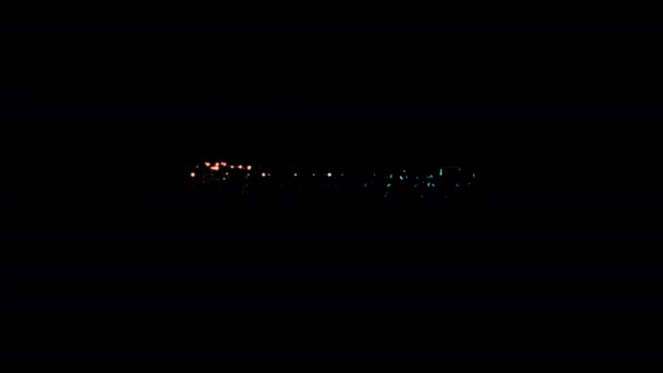 Незабаром Світиться Спалах Барвистого Неонового Лазерного Тексту Анімації Чорному Абстрактному — стокове відео