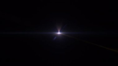 Soyut döngü merkezi, siyah arka planda yanıp sönen altın mavi optik ışık mercekleri dönüş animasyonunu canlandırır. 4K kusursuz döngü dinamik parlak yıldız ışığı etkisi. Hızlı Zaman Alfa Kanalı 444 'ü kullanarak izole et