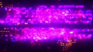 Kuantum Teknolojisi, siyah soyut arkaplan üzerinde altın neon, soyut dijital arıza metin animasyon sineması başlığı parlıyor