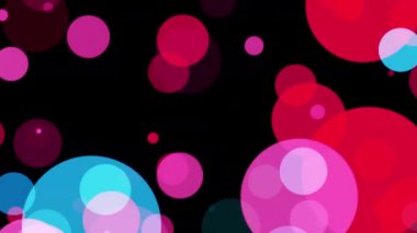 Soyut animasyon pembe mavi bokeh parçacıkları ekran projesi için siyah arkaplanda akıyor. 4K 3D pembe Bokeh parçacıkları havada uçuşuyor.