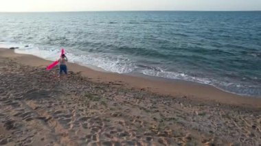 Kumsal ve deniz, havadan çekim sahili ve deniz. 