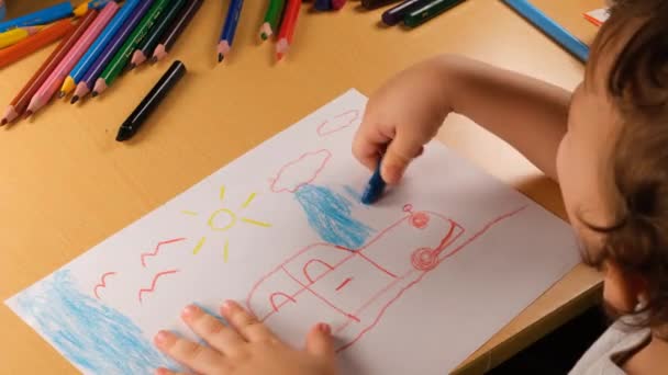 Çocuk Karalama Yapıyor Çocuk Eğitim Için Resim Karalıyor — Stok video