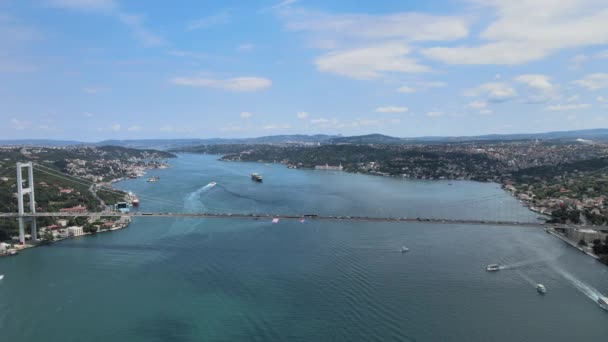 Bosphorus Εναέρια Istanbul Bosphorus Και Γέφυρα Bosphorus Κυκλοφορία Πλοίων — Αρχείο Βίντεο