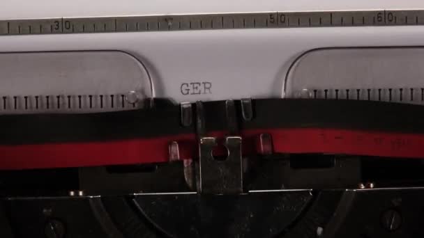 Typemachine Duits Woord Typemachine Vintage — Stockvideo