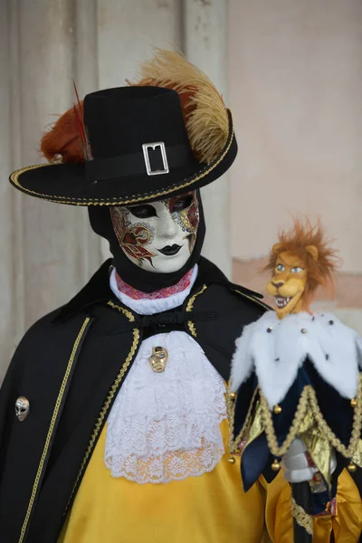 昼間に撮影されたヴェネツィアのマスク — ストック写真