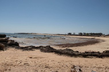 Madagaskar 'da plaj gündüz çekiliyor