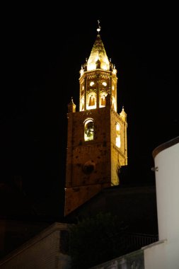 Özellikle de Atri Abruzzo 'da.