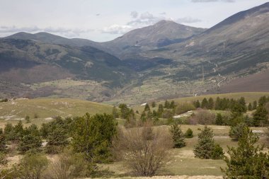 Gün boyunca Abruzzo 'daki Campo Imperatore' da.