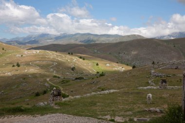 Rocca Calascio gündüz çekim yaptı.