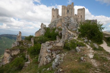 Rocca Calascio gündüz çekim yaptı.