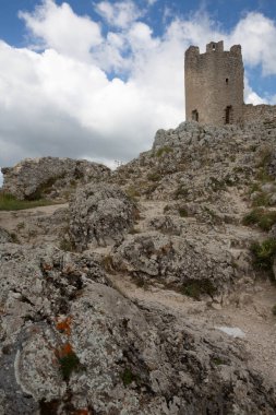 Rocca Calascio gündüz çekim yaptı.